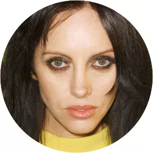 Roxy Saint - American singer