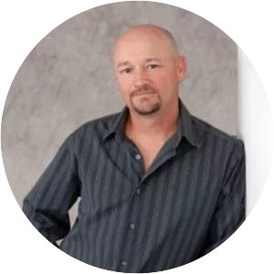 Roy Farfel - Stunt performer