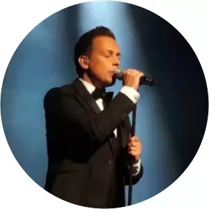 Roy van den Akker Musician