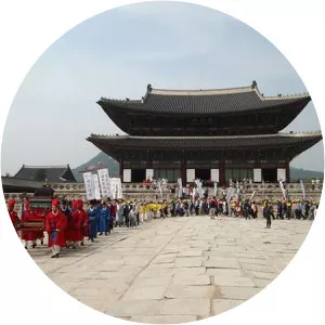 Royal Noble Consort Subin Park