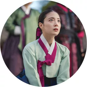 Royal Noble Consort Uibin Seong