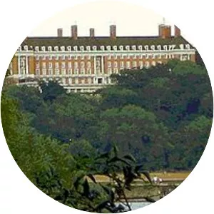 Royal Star & Garter Home