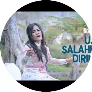 Roza Selvia - Musical artist