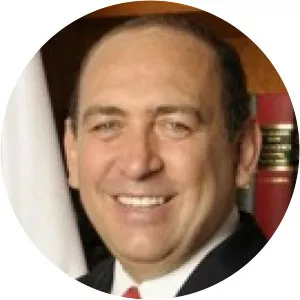 Rubén Moreira Valdez