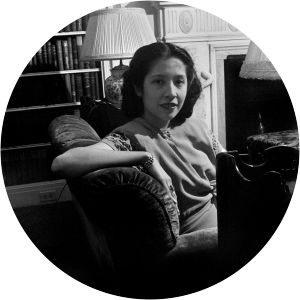 Ruby Roxas photograph