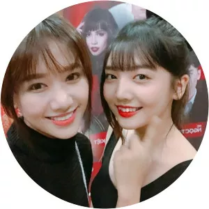 Rudya Yoo photograph