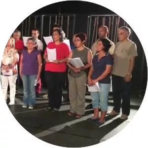 Ruhi Su Dostlar Korosu - Musical group