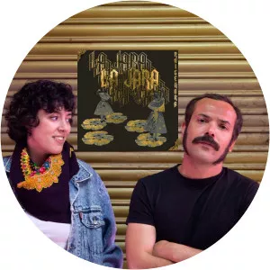 Ruiseñora - Musical group