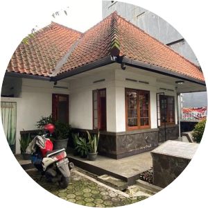 Rumah Bersejarah Inggit Garnasih Bandung City