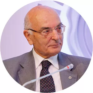 Ruşen Keleş - Author