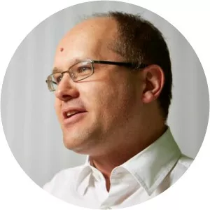 Russ Mould photograph