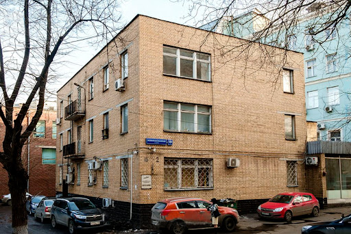 Russkiy Yazyk. Kursy, Izdatel'stvo