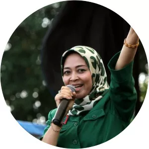 Rustini Murtadho photograph