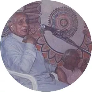 Ruswa Majhalumi - Poet