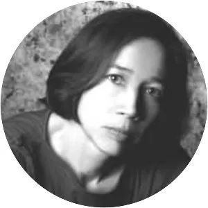 Ruth Axtell Morren - Author