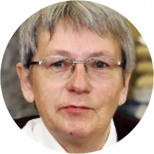 Ruth Rissingvan Saan