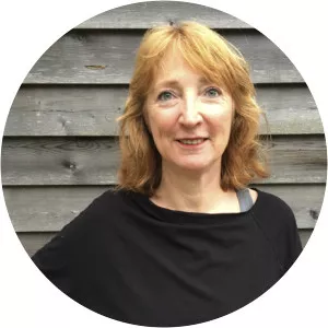 Sabine B. Vogel - Correspondent