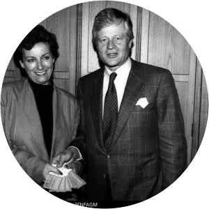 Sabine Csampai - Politician