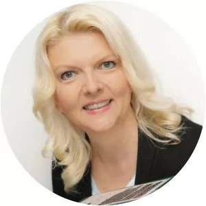 Sabine Zett