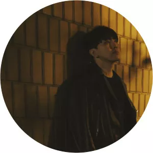 saevom yoo yong-ho - Singer