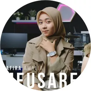 Safira Amalia - Musical artist