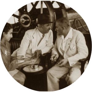 Sahap Sicimoglu photograph