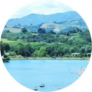 Saint-Pée-sur-Nivelle - Village in France