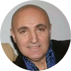 Saki Ćosović - Musical artist