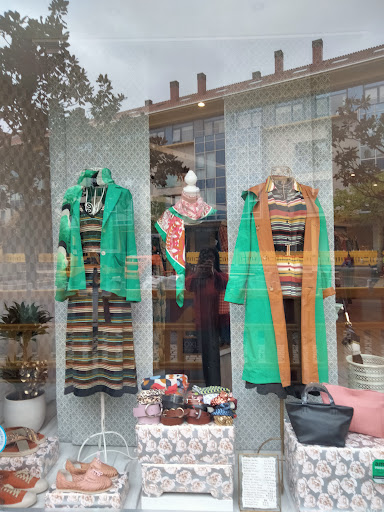 Salamandra Shop - Dress store in Spain