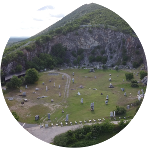 salföld major nagyharsányi szoborpark