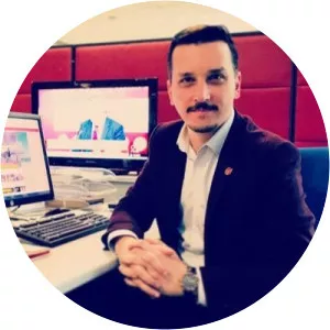 Salim Uzun - Football player