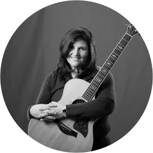 Sally Atari - Musical artist