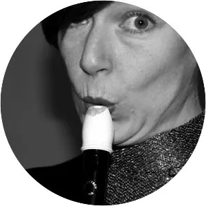 Sally O'Reilly - Writer