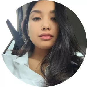 Salmaa Chetizsa Muchtar - Bucek Depp's daughter