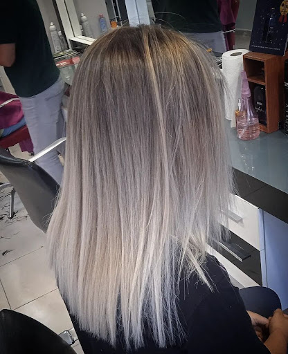 Salon Des - Hairdresser in Istanbul