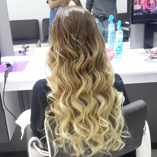 Salon Pera Sac Tasarim