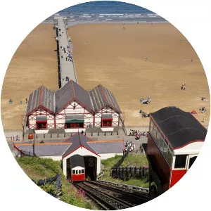 Saltburn Cliff Lift - 