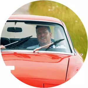 Salvage Hunters: Classic Cars - TV program