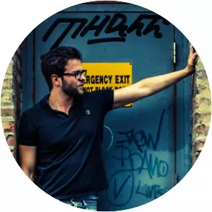 Sam Padrul - Musician