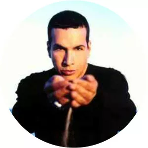 Sam Savon - Musical artist