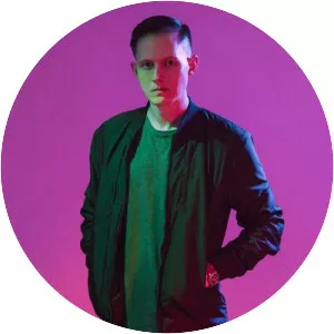 Sam Smyers - Musical artist