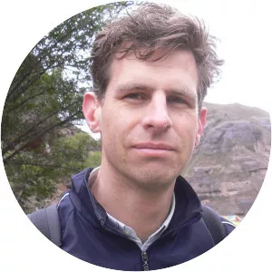 Sam van Schaik photograph