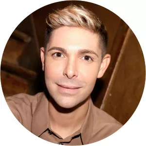 Sam Zirah photograph