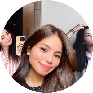 Samantha de Leon photograph