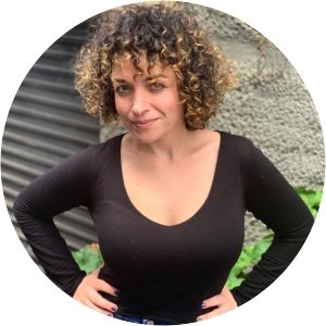 Samantha Shahi photograph