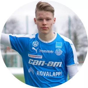 Sami Sipola - Football player