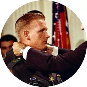 Sammy L. Davis - Military personnel