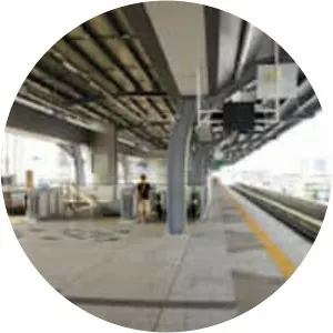 Samrong BTS station - 