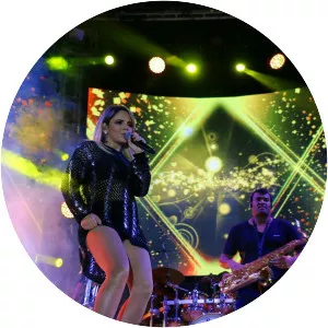 Sâmya Maia Musician - Singer