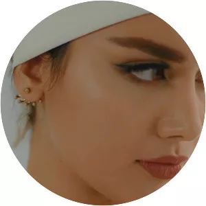 Sana Barzanje - Musical artist